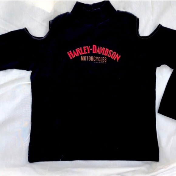 Harley-Davidson Tops - Vintage Harley Davidson black low turtle neck Tshirt long sleeved